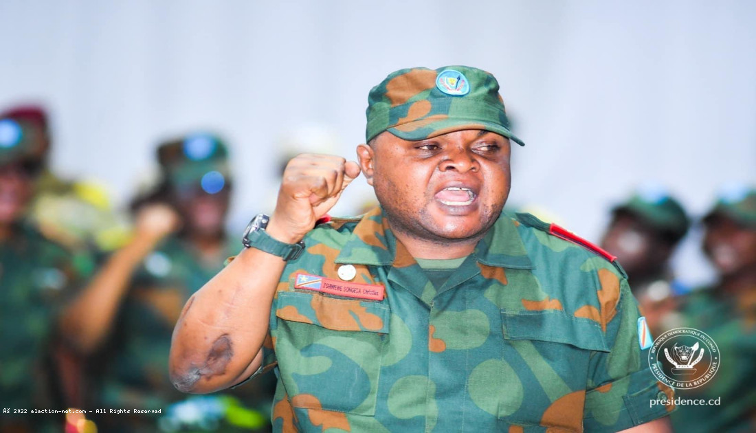 RDC : "les hommes politiques instrumentalisent les militaires ", Gén. Christian Tshiwewe