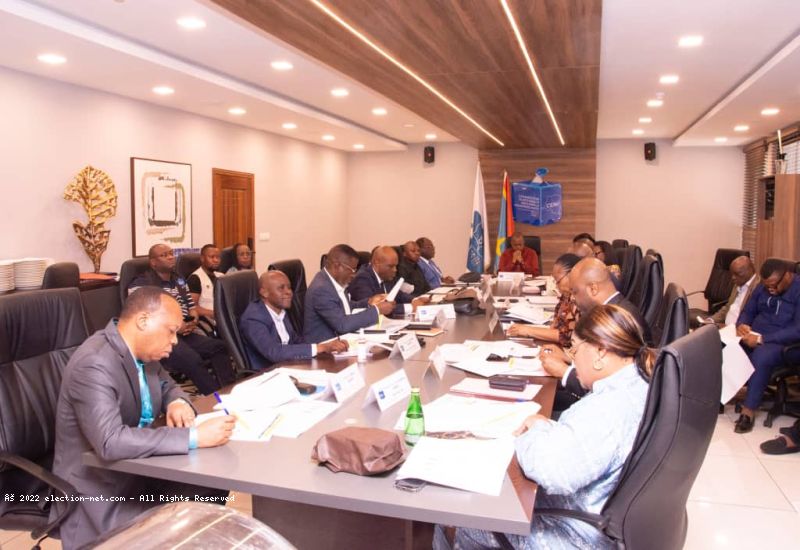 RDC : la CENI évalue l'opération de dépôt et traitement des candidatures des Sénateurs et Gouverneurs