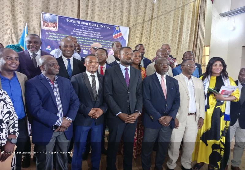 Sud-Kivu : la société civile affronte les candidats sénateurs et gouverneurs dans un débat citoyen