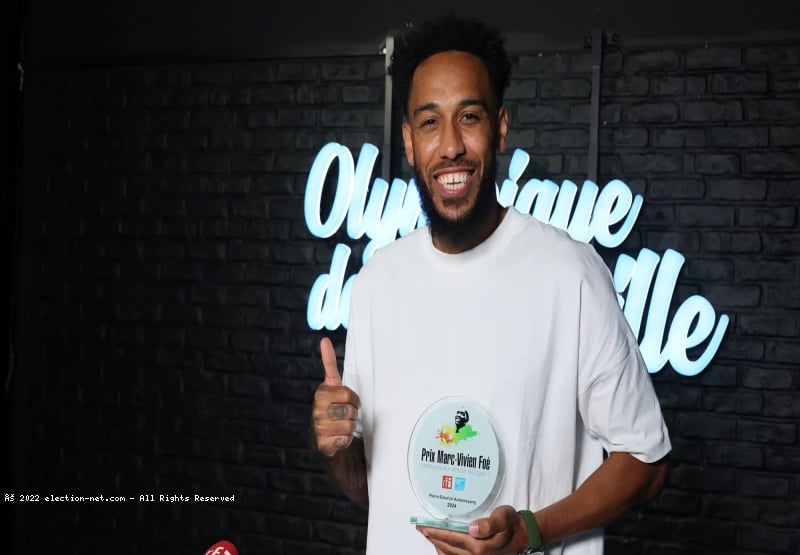 Foot: Aubameyang tranche sur son avenir