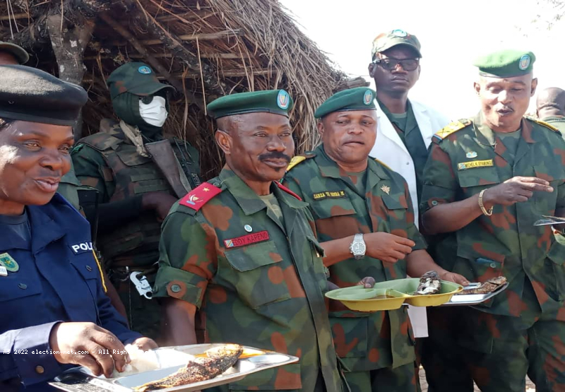 RDC : visite de réconfort du général Eddy Kapend aux nouvelles recrues à Likasi