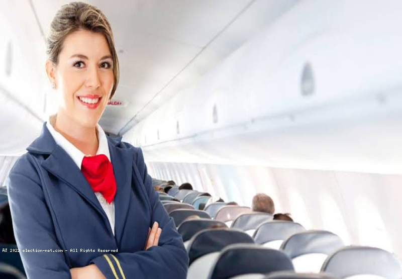 Pourquoi les hôtesses de l'air s'assoient-elles sur leurs mains quand un avion décolle ?