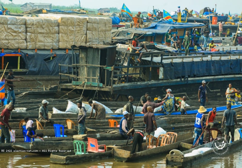 RDC : Tshisekedi visite le débarcadère intégré de Kinkole