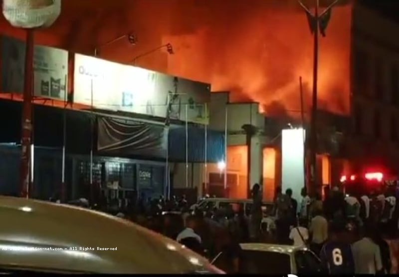 Bukavu : Un violent incendie ravage l’avenue Kadurhu, la panique gagne la population