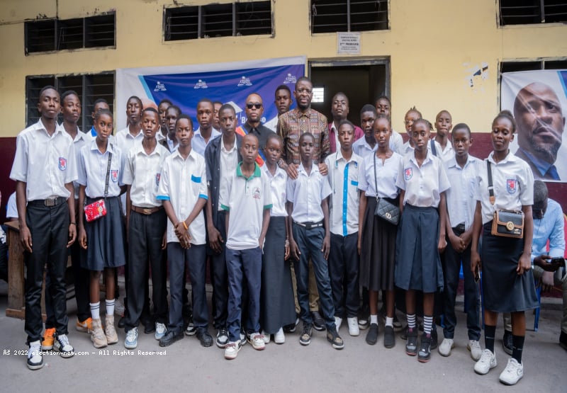 RDC - Éducation : le député national Eric Tshikuma lance la bourse scolaire « Patrick Muyaya » au bénéfice des élèves de la FUNA