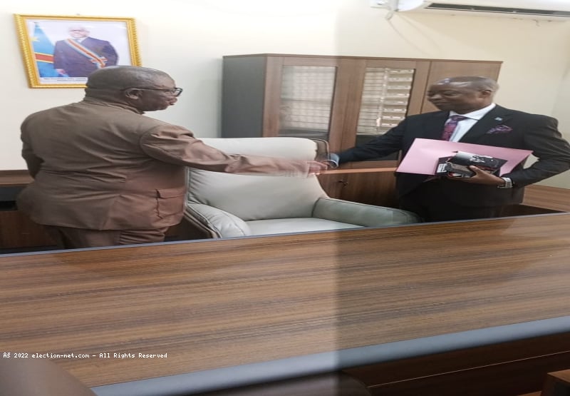 RDC : Suspension du directeur de la Dinacope — Kinshasa mise sur l'apaisement pour relancer la gouvernance