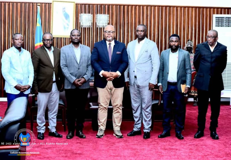 Maniema/ESURS : des professeurs chez Aimé Boji