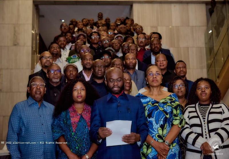 Dialogue national : l'UDPS et Mosaïque brisent le silence et affichent leur soutien à Tshisekedi