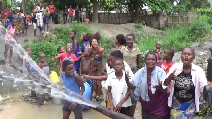 Kisangani: surfacturation de l'eau de la Régideso, les abonnés en colère !