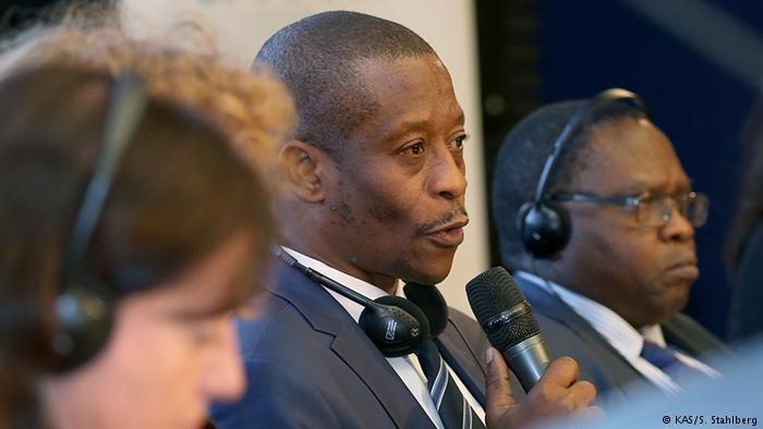 RDC : ''Les généraux Amisi et Numbi ne méritent pas de rester dans les FARDC'', (Jean Claude Katende)