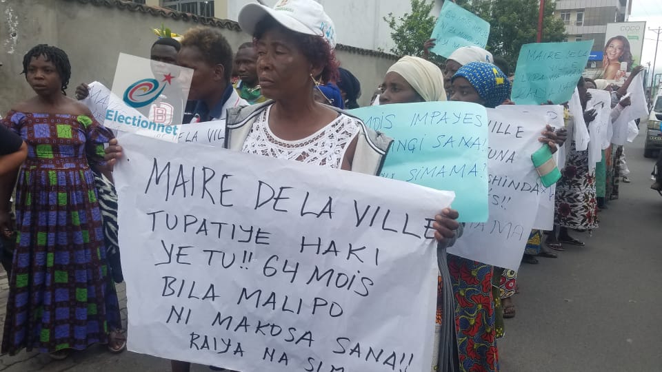 Goma : Des balayeuses réclament 64 mois d'arriérés à la mairie