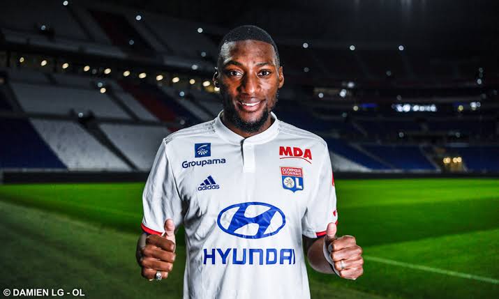 Football : le lyonnais Karl Toko Ekambi testé positif au Covid-19