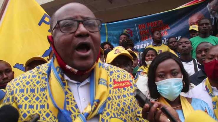 RDC: "Nous ne sommes pas dans l'opposition parce que nos mandats n'ont pas encore pris fin", François Nzekuye