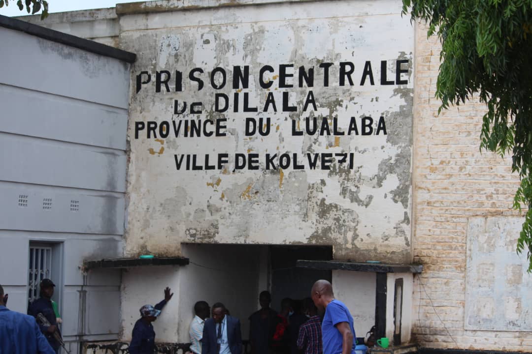Grâce présidentielle : 42 prisonniers quittent la prison à Kolwezi