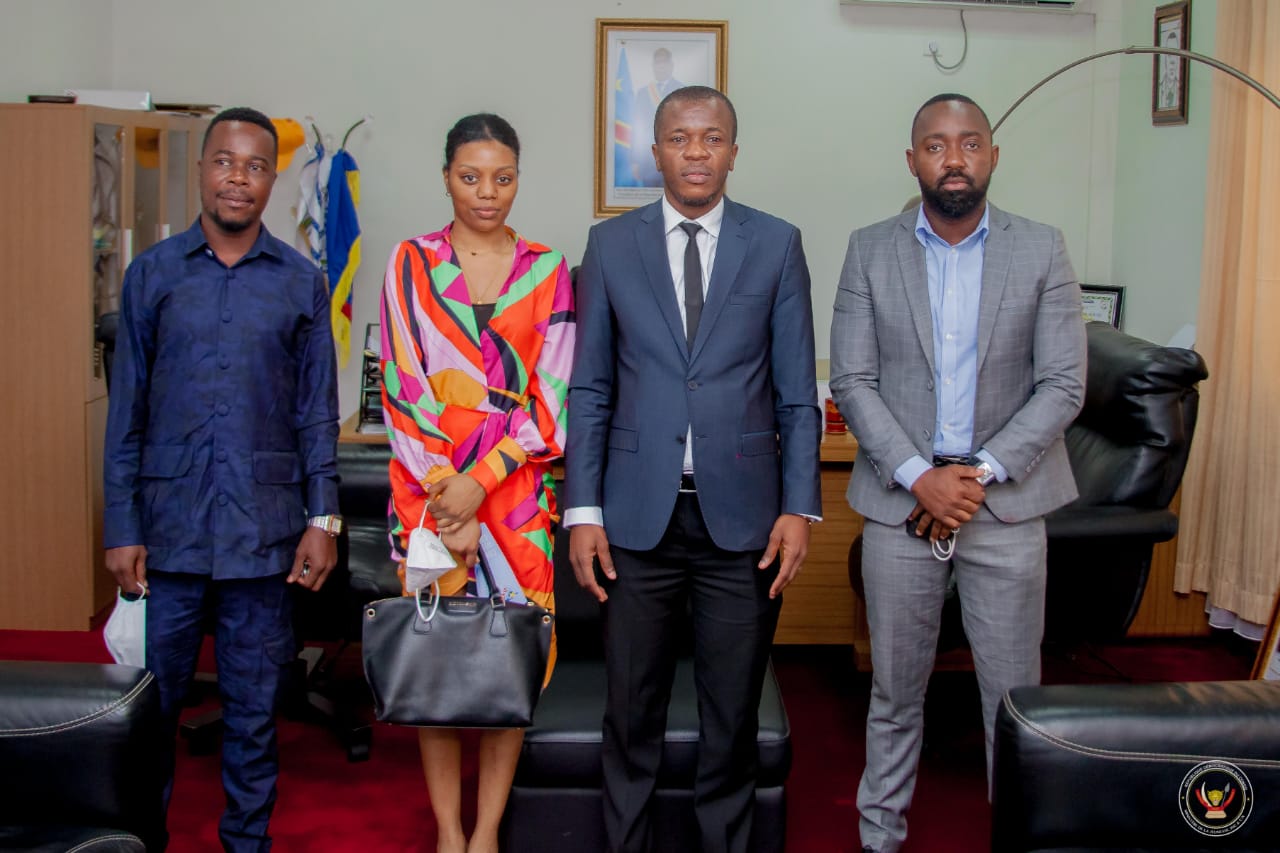 RDC/Entrepreneuriat des jeunes : tout savoir du tête-à-tête entre Yves Bunkulu et une délégation des Congolais de la diaspora