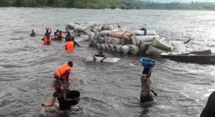 Equateur : lourd bilan d'un naufrage sur le fleuve Congo