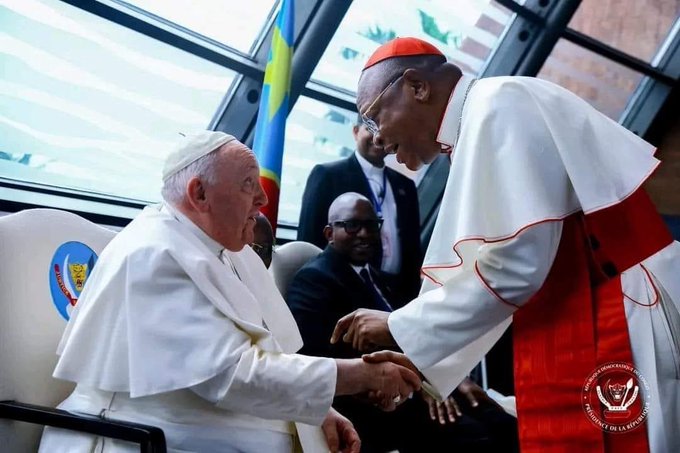 Messe Papale : Quand le cardinal Fridolin Ambongo tire à bout portant sur les politiques