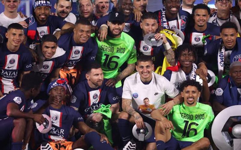Ligue 1 : le PSG savoure le titre malgré la défaite