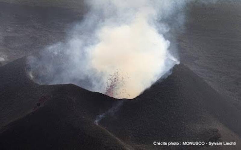 Flash : le volcan Nyamulagira en éruption
