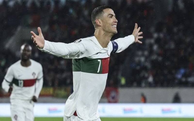 Football : Cristiano Ronaldo encore plus monstrueux avec la sélection